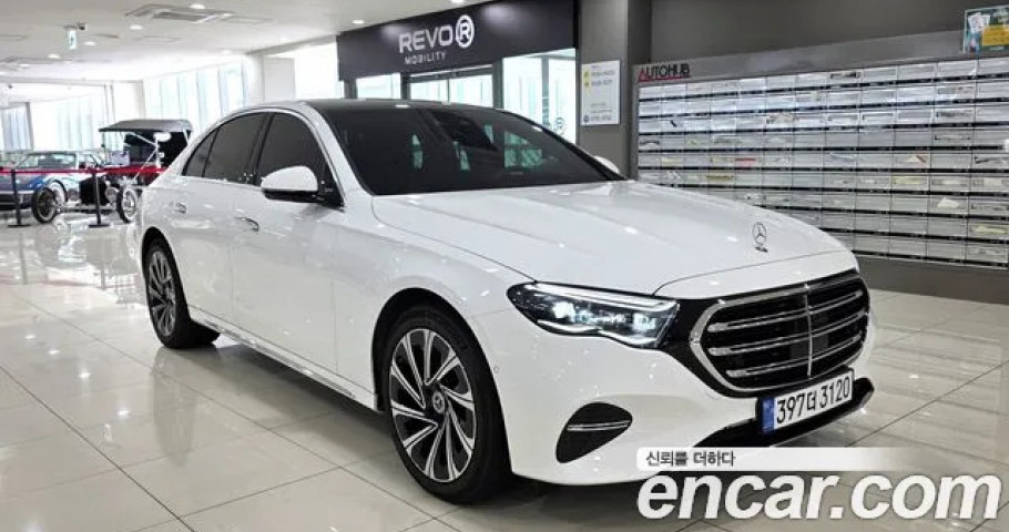 Mercedes-Benz E-Class 