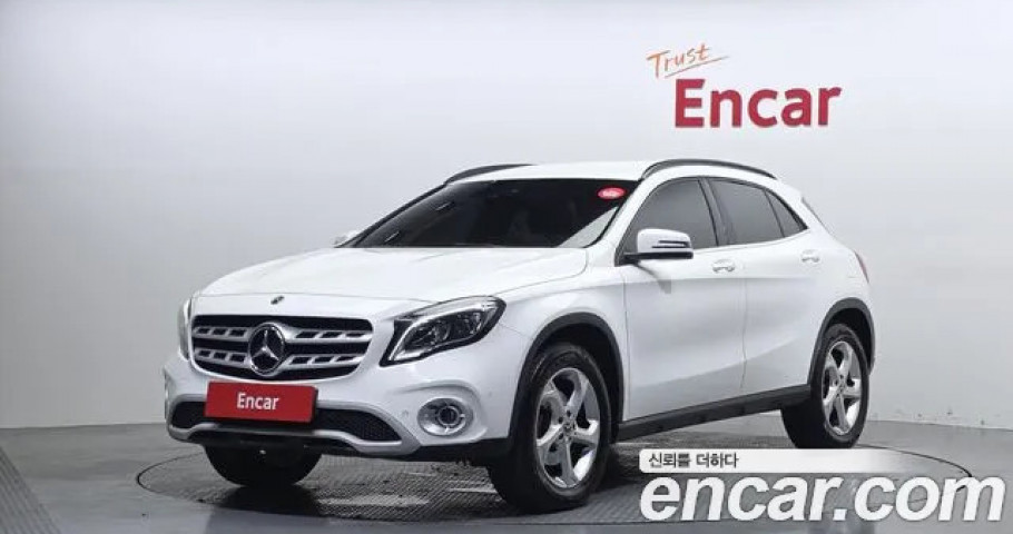 Mercedes-Benz Gla-Class 