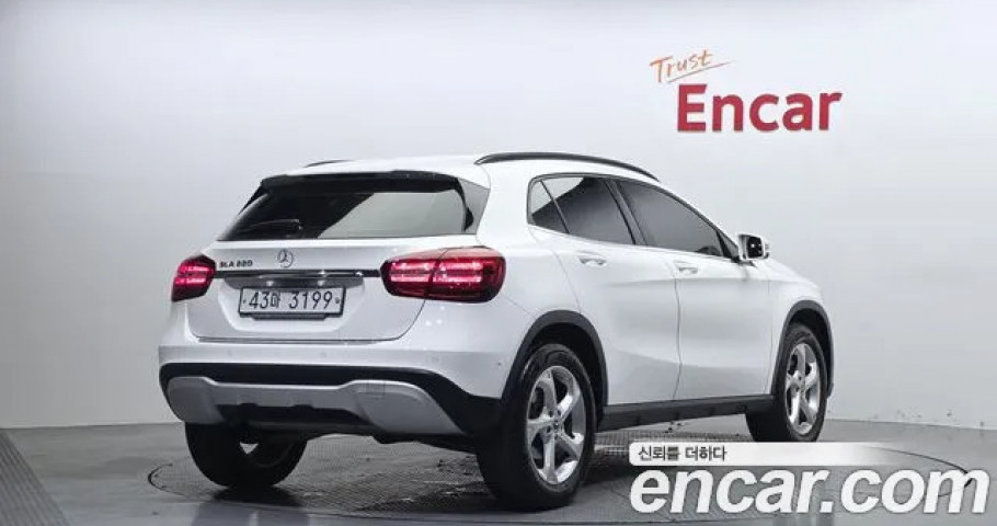 Mercedes-Benz Gla-Class 
