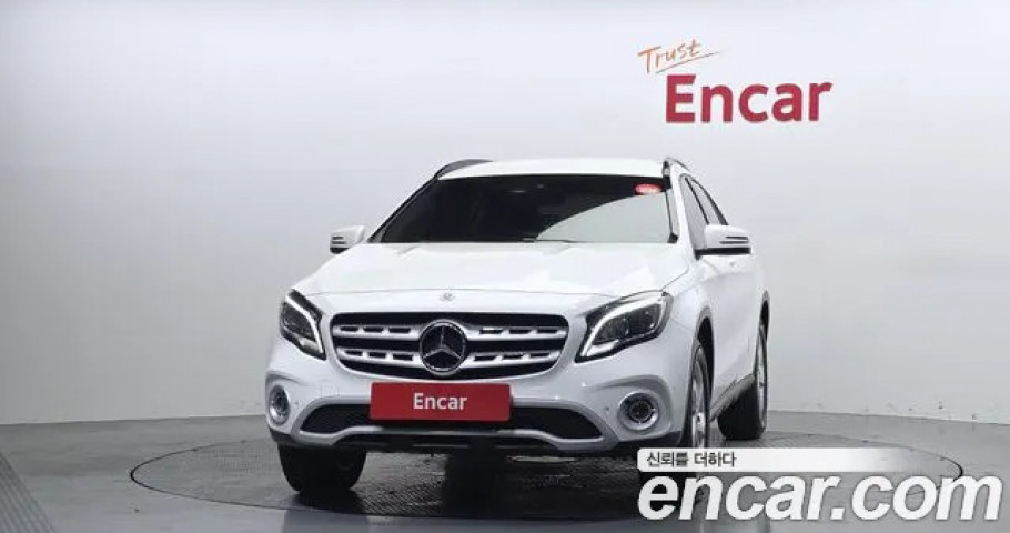 Mercedes-Benz Gla-Class 