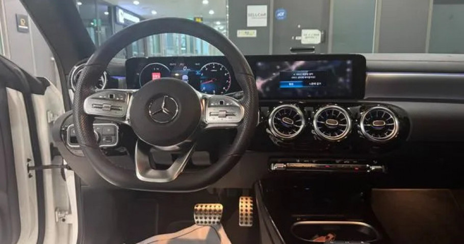 Mercedes-Benz Cla-Class 