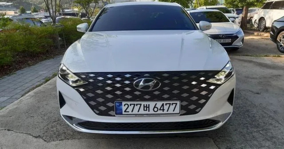Hyundai Grandeur 