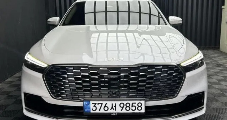 Kia K9 