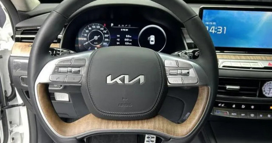 Kia K9 