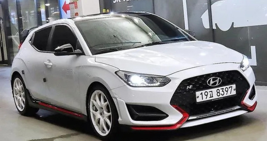 Hyundai Veloster 