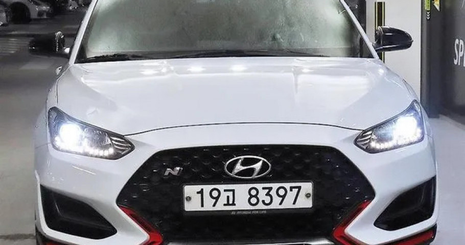 Hyundai Veloster 