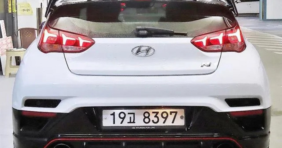Hyundai Veloster 