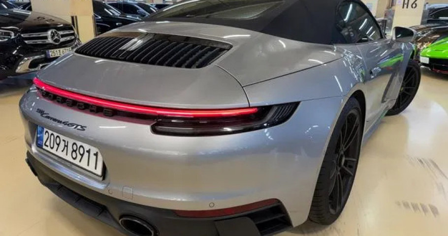 Porsche 911 