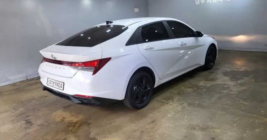 Hyundai Avante (Elantra) 