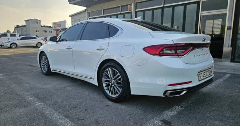 Hyundai Grandeur 