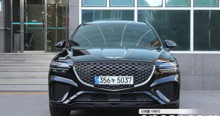 Genesis Gv70 