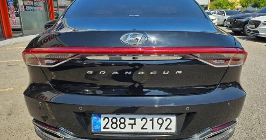 Hyundai Grandeur 