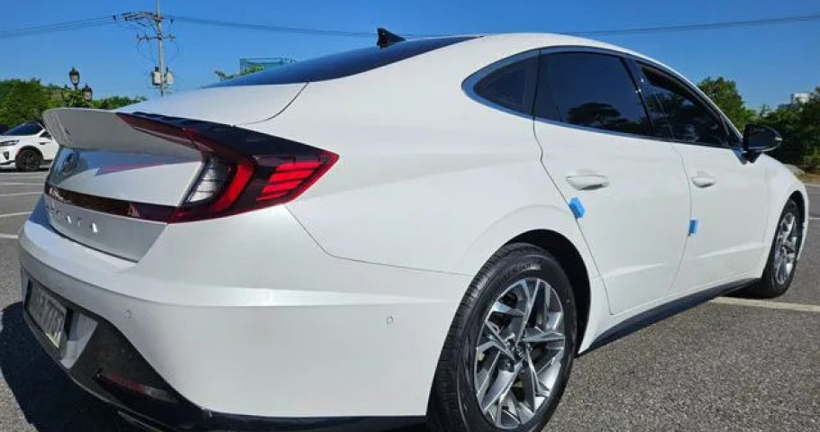 Hyundai Sonata 