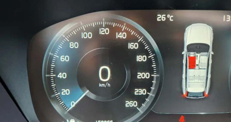Volvo V90 