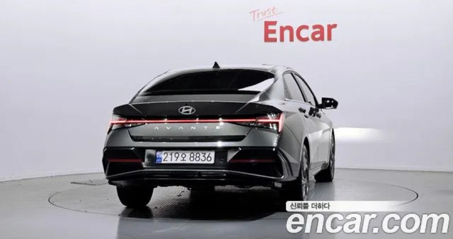 Hyundai Avante (Elantra) 