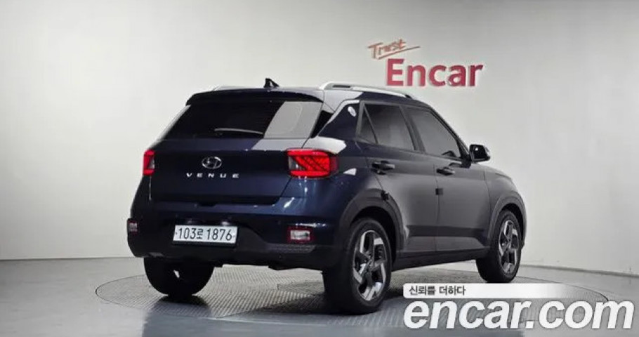 Hyundai Venue 