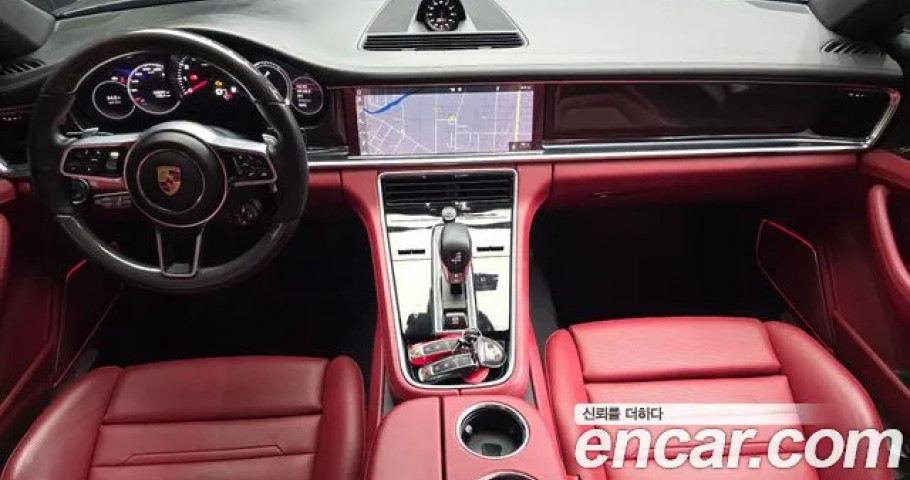 Porsche Panamera 