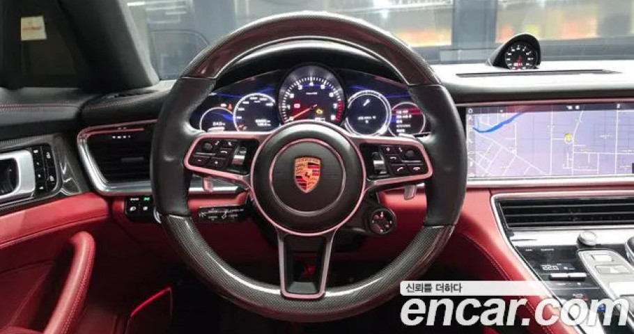 Porsche Panamera 