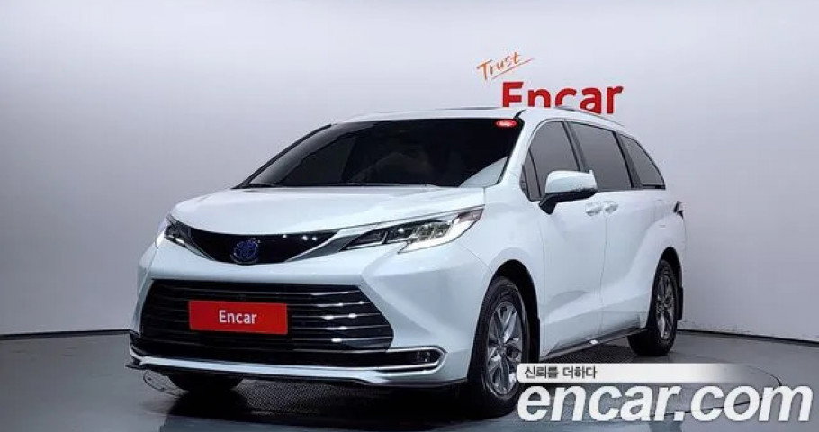 Toyota Sienna 