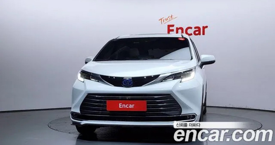Toyota Sienna 