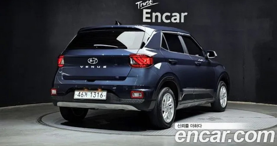 Hyundai Venue 