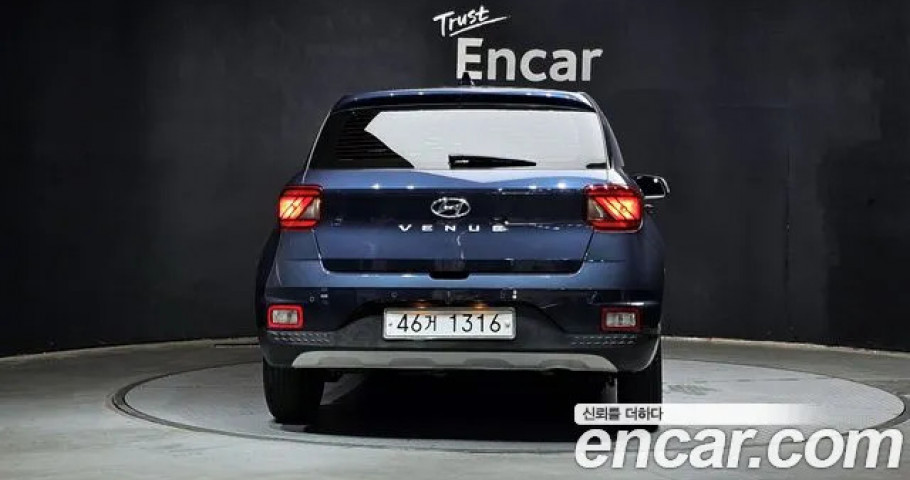 Hyundai Venue 