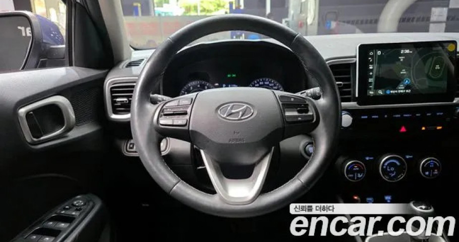Hyundai Venue 