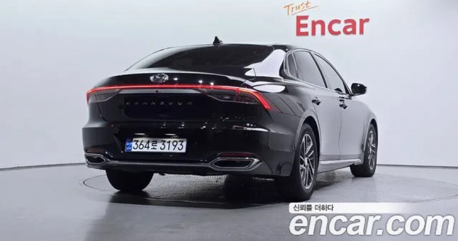 Hyundai Grandeur 