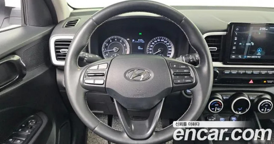 Hyundai Venue 