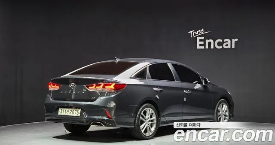 Hyundai Sonata 