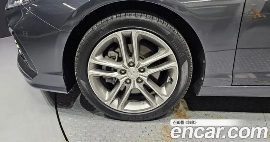 Hyundai Sonata 