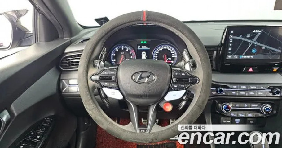 Hyundai Veloster 