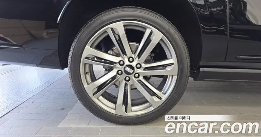 Cadillac Escalade 