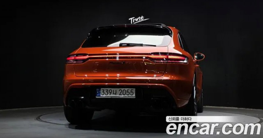Porsche Macan 