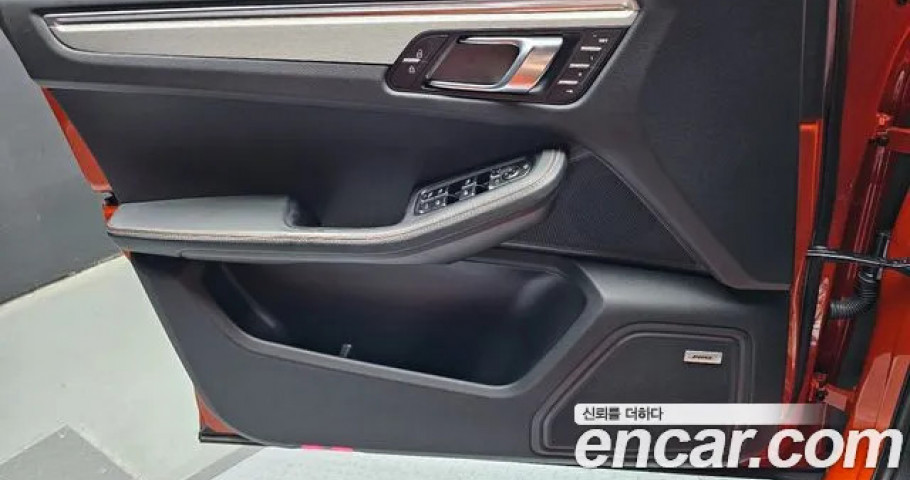 Porsche Macan 