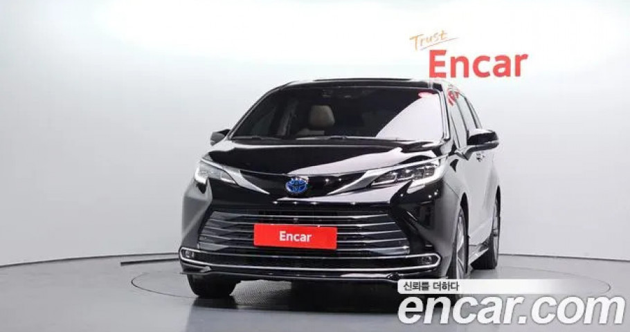 Toyota Sienna 