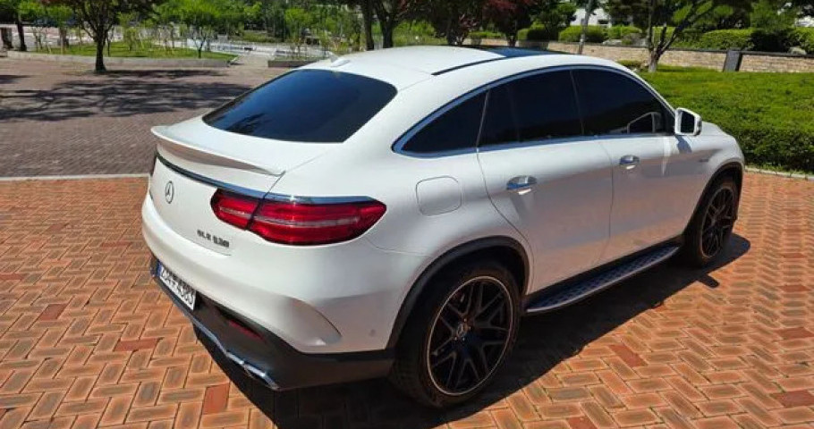 Mercedes-Benz Gle-Class 