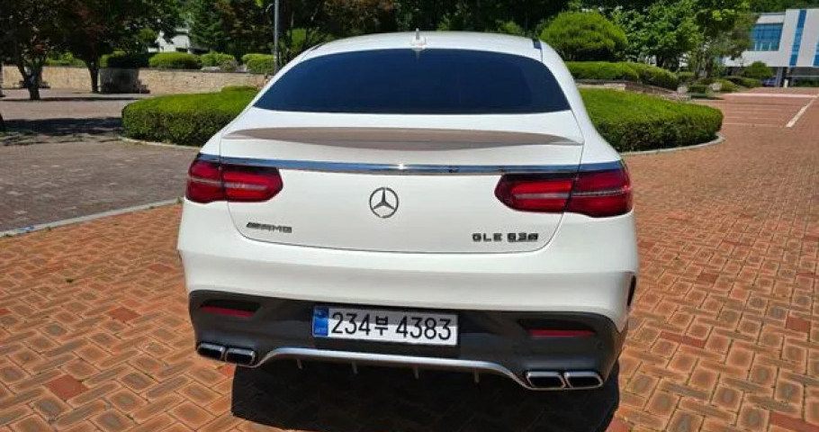 Mercedes-Benz Gle-Class 