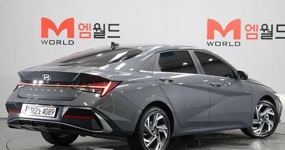 Hyundai Avante (Elantra) 