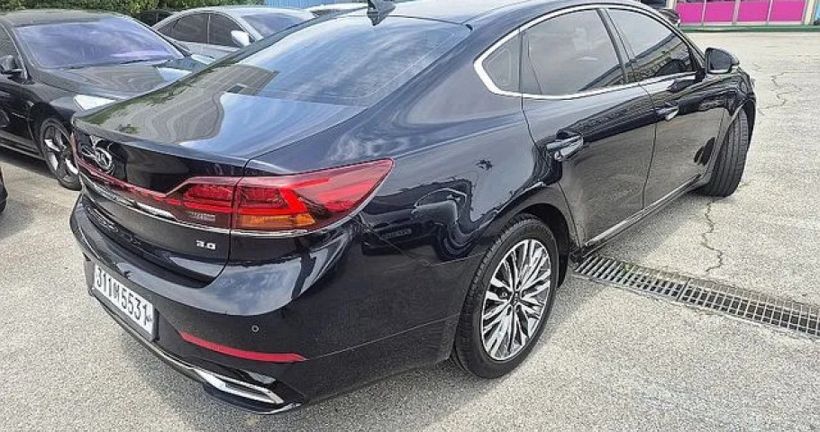 Kia K7 