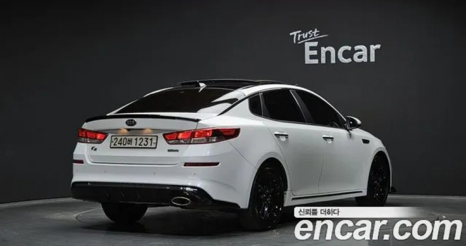 Kia K5 