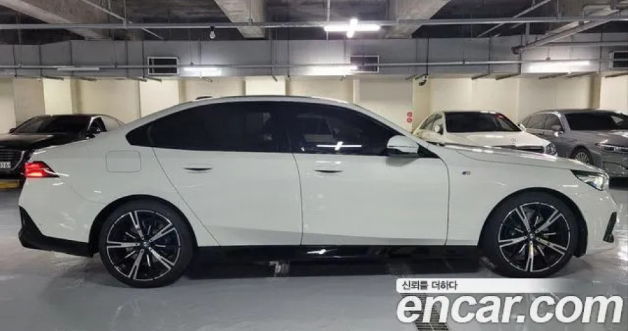 Bmw 5-Series 