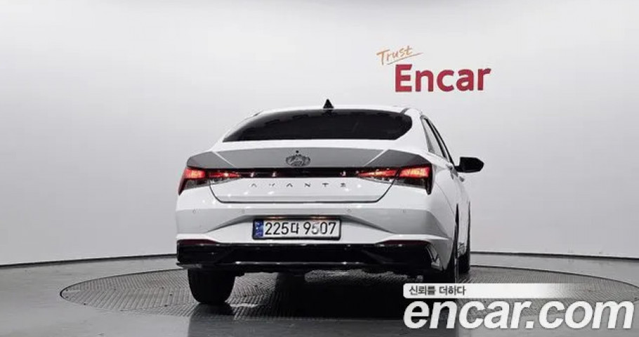 Hyundai Avante (Elantra) 