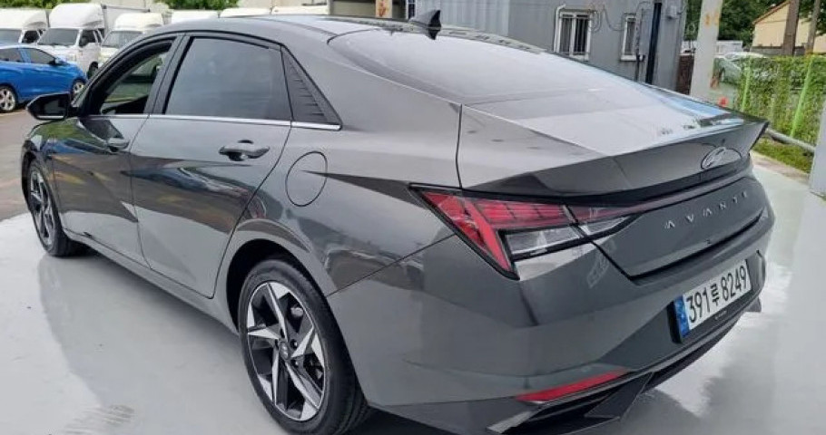 Hyundai Avante (Elantra) 