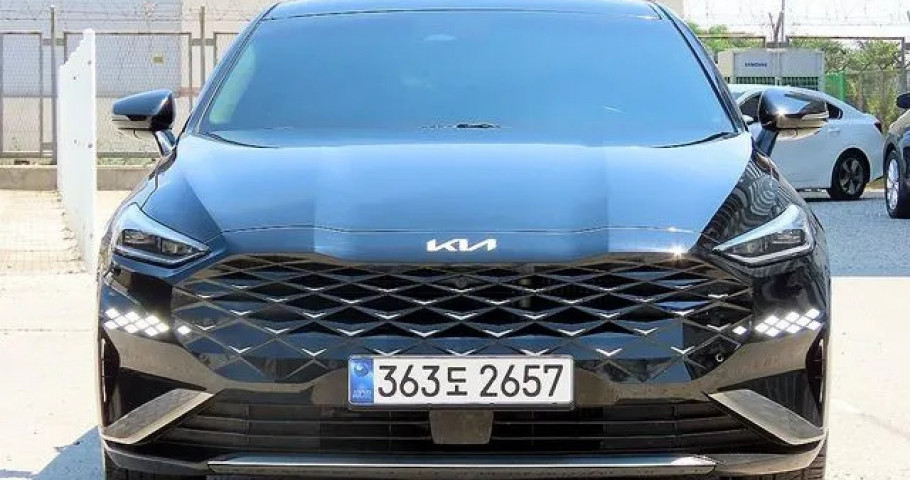 Kia K8 