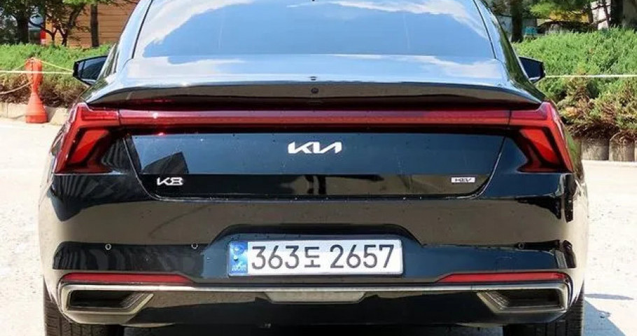 Kia K8 