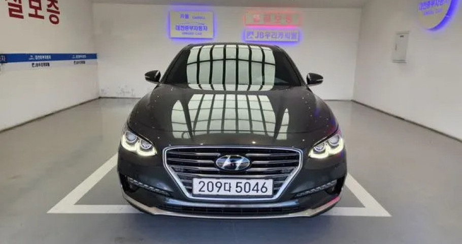 Hyundai Grandeur 