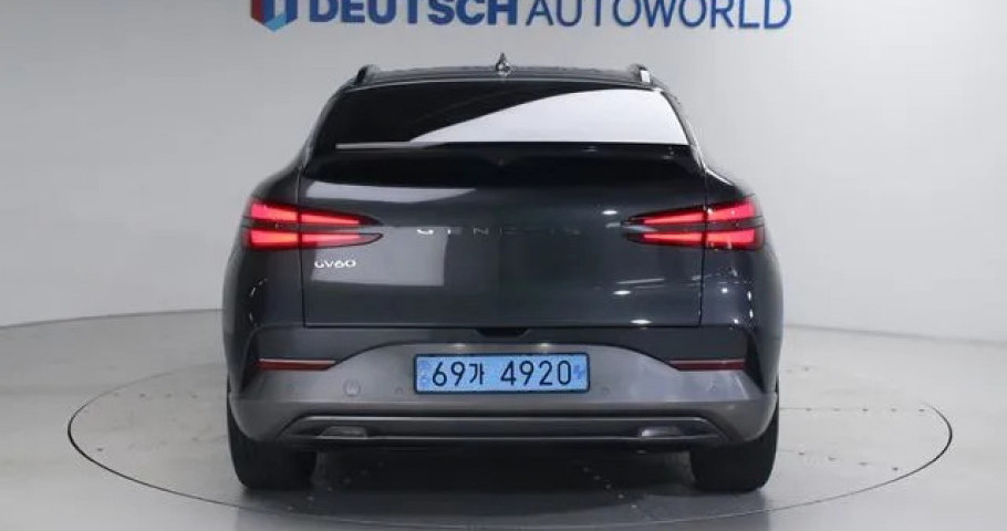 Genesis Gv60 