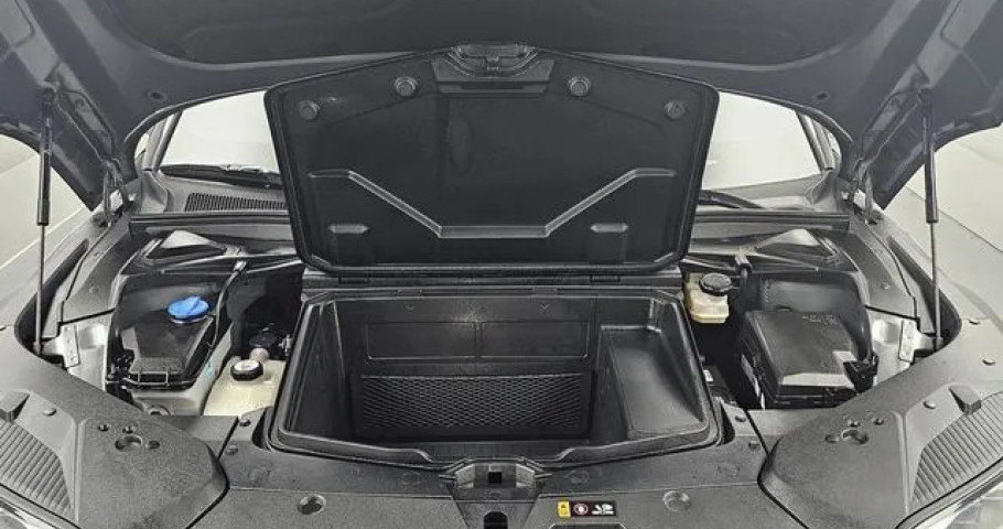 Genesis Gv60 