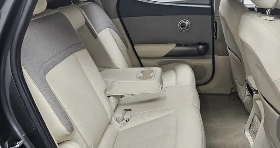 Genesis Gv60 